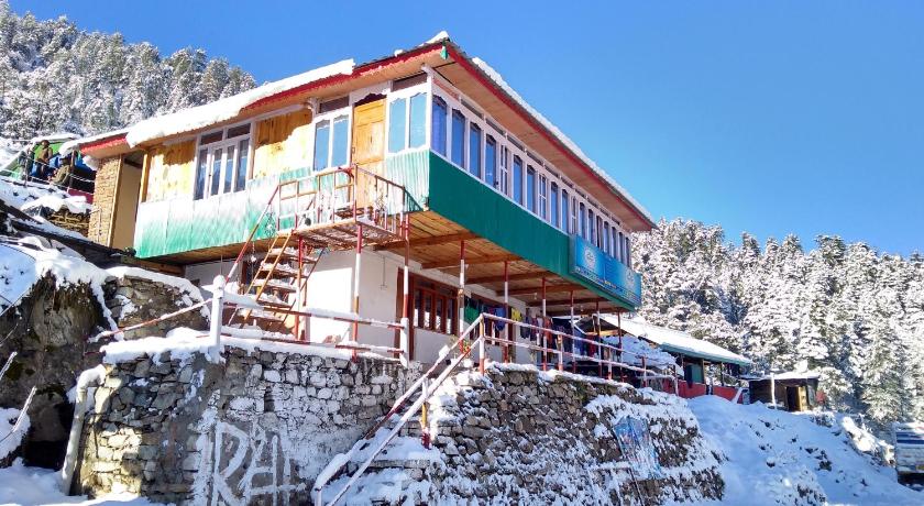 Himalayan High Trekkers Lodge - Sankri — Hotel in Sankri