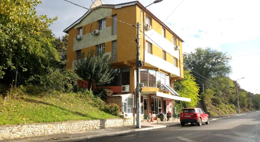 La Conu Iancu photo