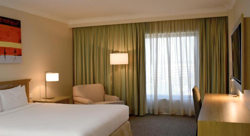 Stamford Plaza Sydney Airport Hotel & Conference Centre