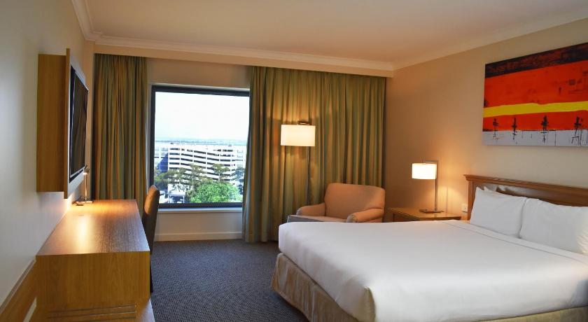 Stamford Plaza Sydney Airport Hotel & Conference Centre