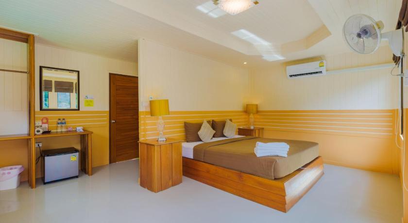 Image of Double Room with Mountain View 11