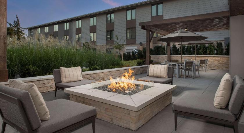 Country Inn & Suites by Radisson, Seattle-Tacoma International Airport, WA photo