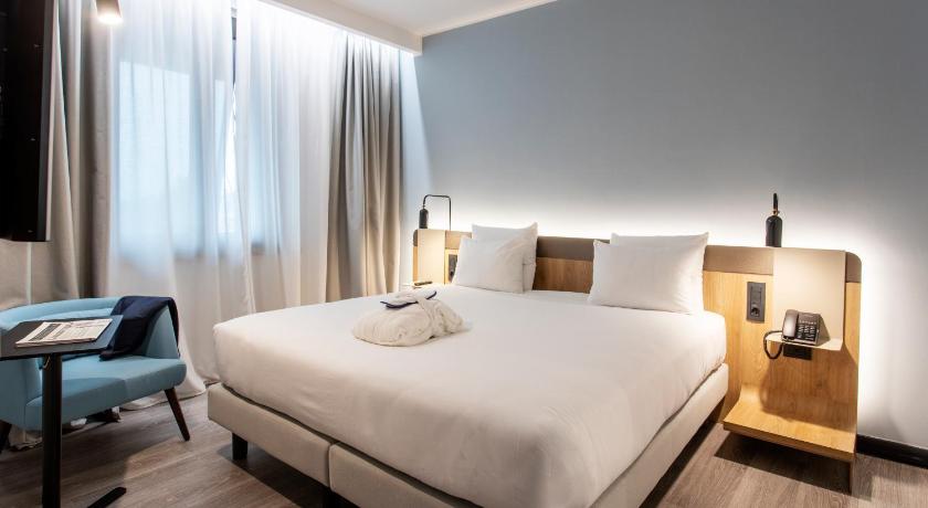 Фото: Двухместный номер Стандарт (Standard Double Room) 1