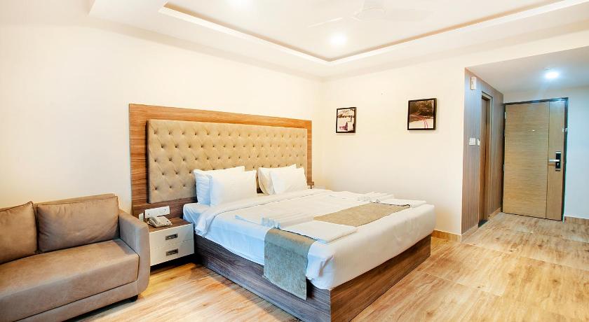 ABM Boutique Hotel by Purple Cloud photo