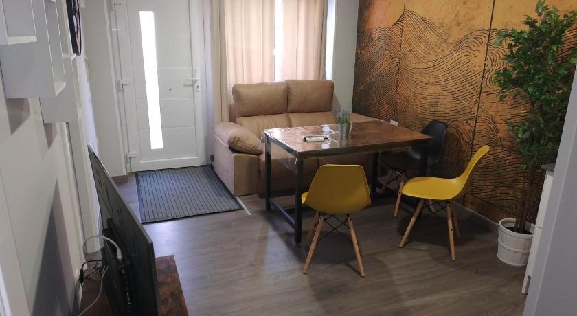 Alqazeres Confort — Hotel in Caceres