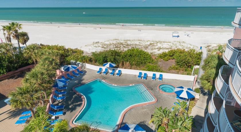 Beach House Suites by the Don CeSar