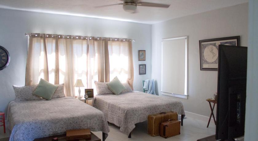G - Spacious and Comfy Suite near MIA (Apt 6) photo