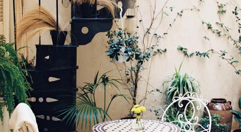 Shila Athens - image 6