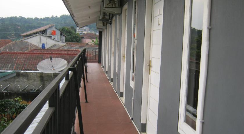 Aqilakost Gadog Puncak Bogor - image 14