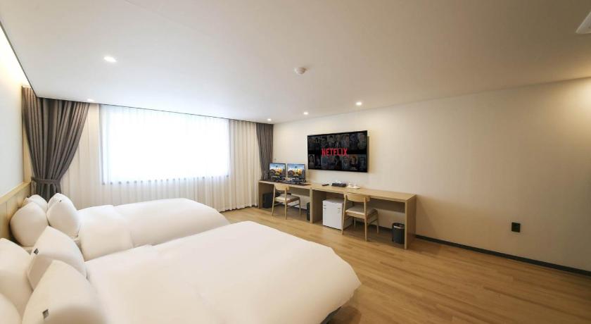 Image de Chambre Double Standard (Standard Double Room) 13