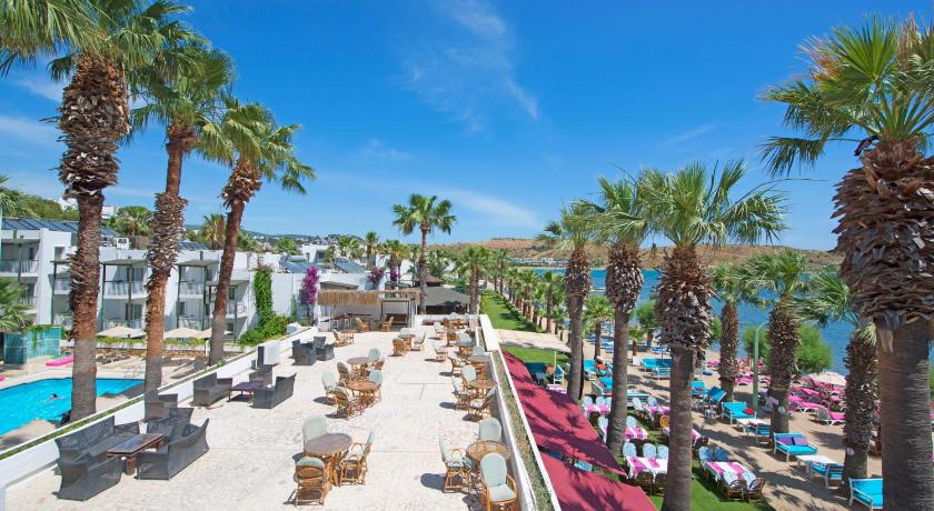 Sami Beach Hotel – Bodrum, MI