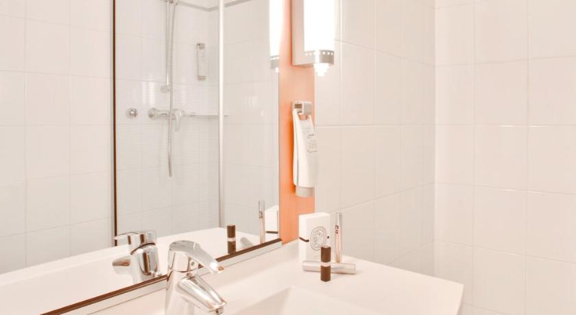 Image of Standard Room with 1 double bed 2