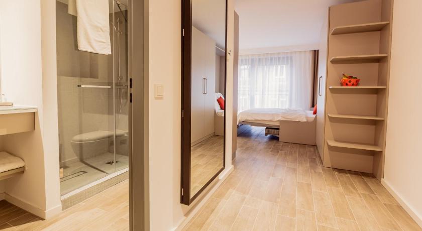 360 Degree Apartment                                                                        photo