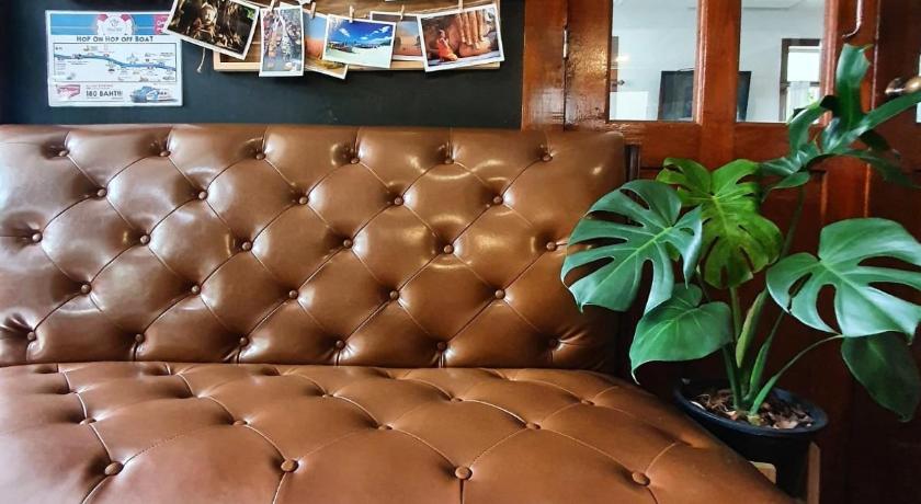 Dinsomon Hotel photo