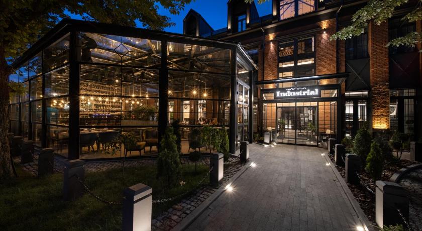Industrial 1853. — Hotel in Kragujevac