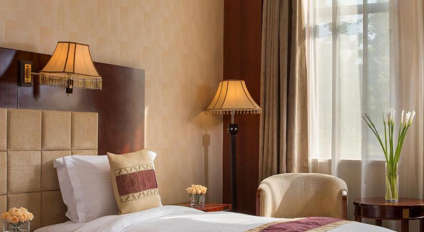 Image of Superior Room, 1 King-size Bed 5