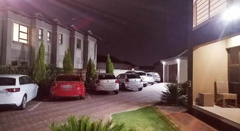 HWH Guesthouse Middelburg photo