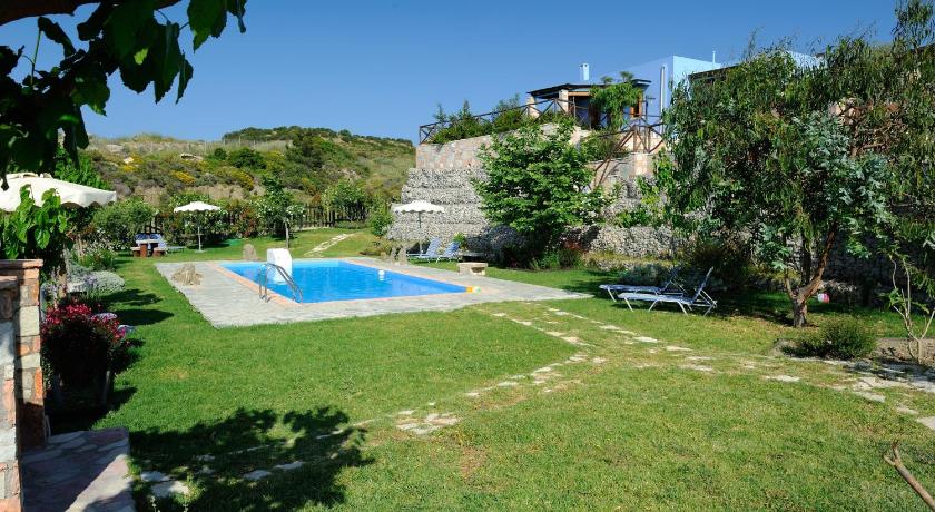 Petroto Villas photo