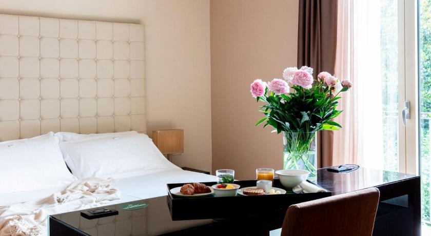 Sweet Hotel photo