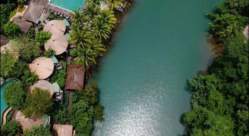 a river filled with lots of green plants and trees, AANA Resort & Spa in Koh Chang