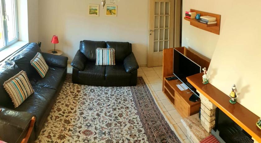 Belle Apartment photo