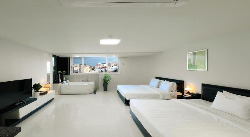 Geoje Doya Geoje Family Hotel 3-Star Hotel restaurant