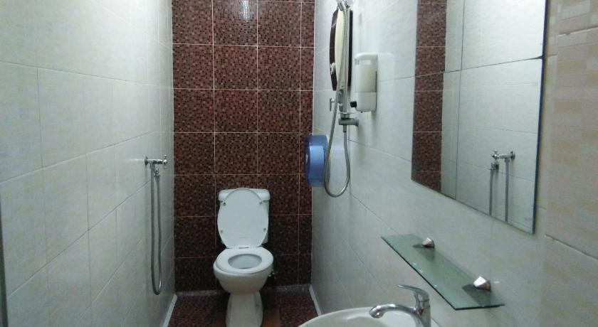 イポー OYO 1226 Hotel Abby IGB Tasek 2つ星 ホテル レストラン