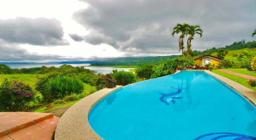 Hotel La Mansion Inn Arenal — Hotel in Nuevo Arenal
