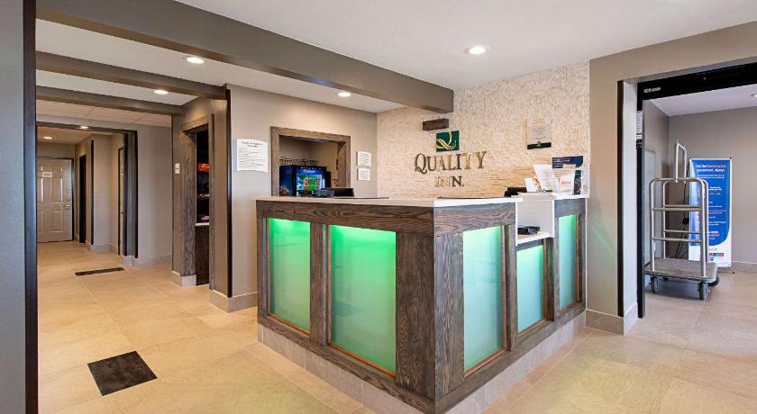 Quality Inn Mishawaka near Notre Dame