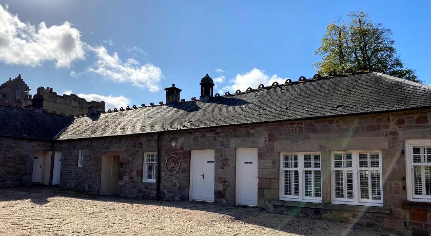 Shieldhill Castle Hotel photo