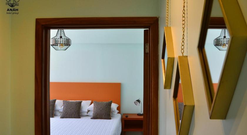 Apartamentos el Prado en Zona 1 - ANAH hotel group photo