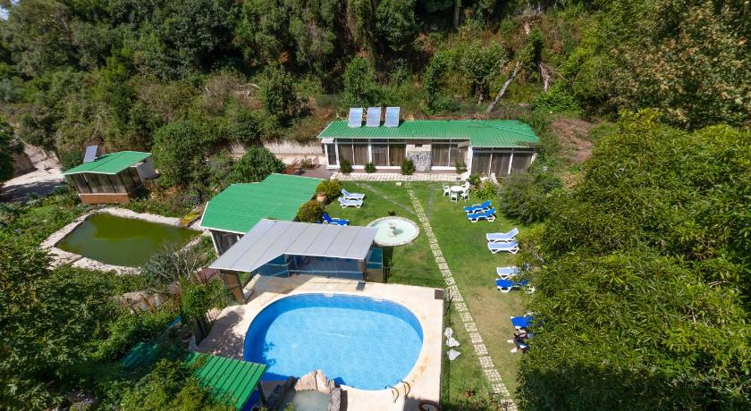 シントラ Quinta das Murtas Bed and Breakfast 3つ星 ホテル レストラン