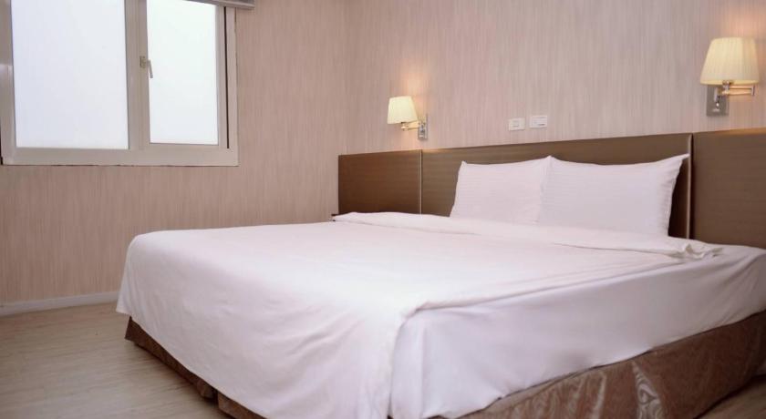 Walker Hotel - Sanchong photo