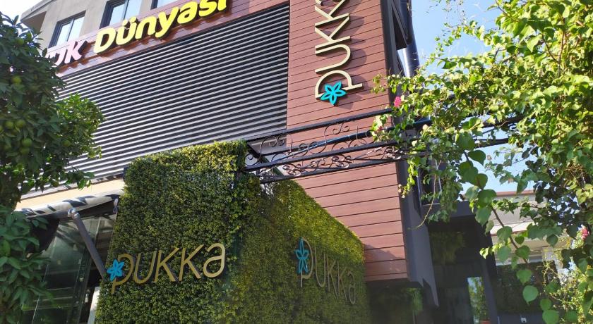 Pukka Boutique Hotel