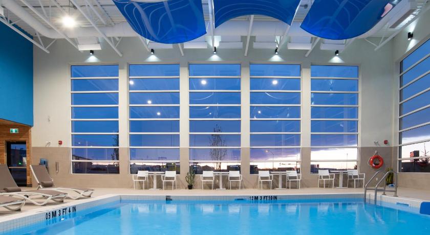 Holiday Inn Express And Suites North Battleford photo