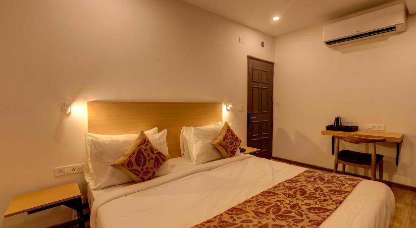 OYO Townhouse 401 Hotel Royal Comfort