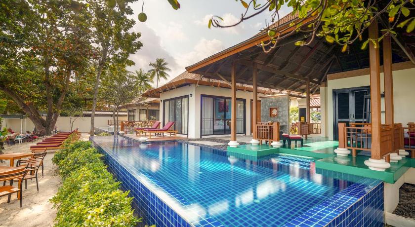 Image of Oceanfront Villa with Private Pool 8