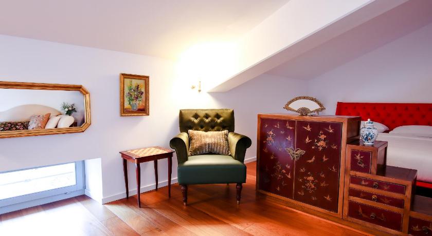 Al Ciani Balcony Suite photo