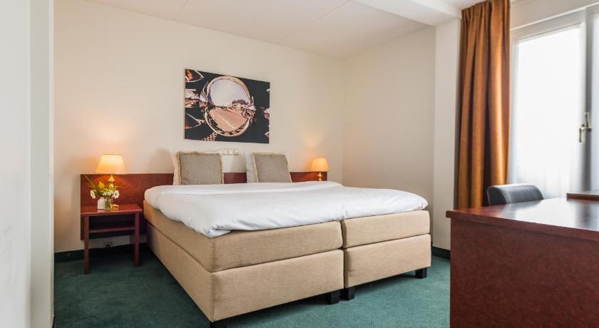 Image of Standard Double Room 0