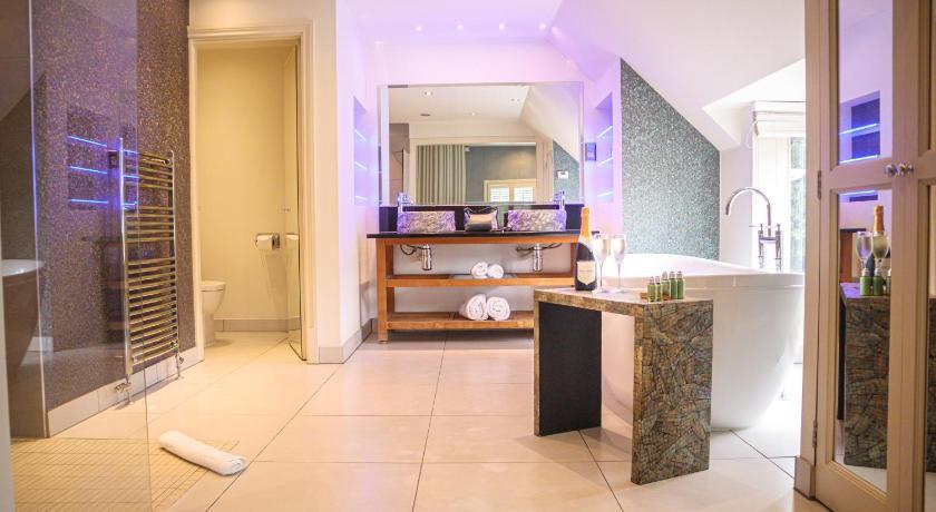 Rowhill Grange Hotel & Utopia Spa