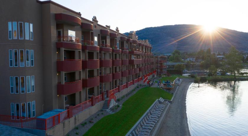 Holiday Inn Hotel & Suites Osoyoos