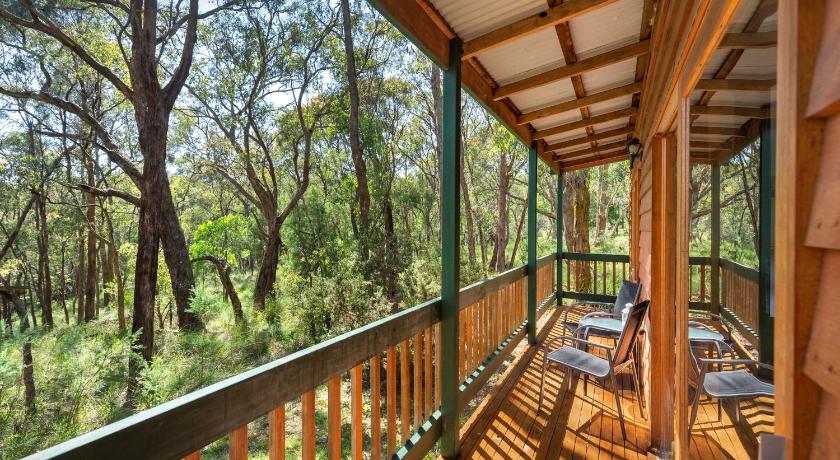 Cockatoo Cottages photo