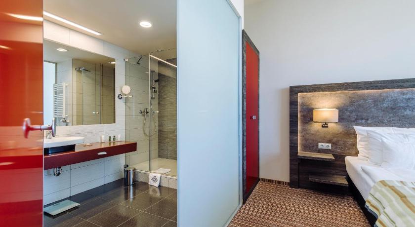Image of Executive Suite with Stadium View 2