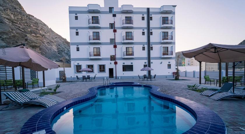 Riyam Hotel photo