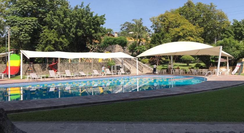 Hotel Coral Cuernavaca Resort & Spa photo