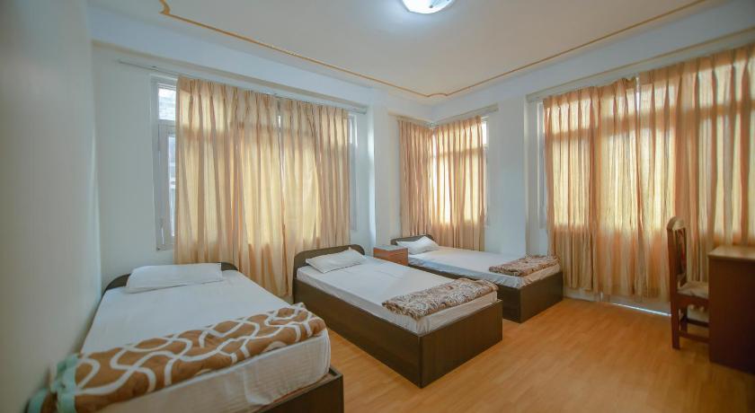 Hotel Triratna photo