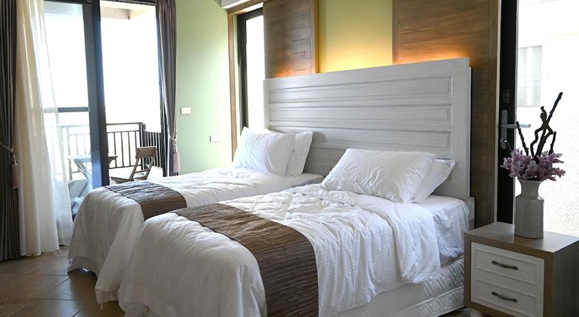 Image of Junior Suite Ocean View Double 0