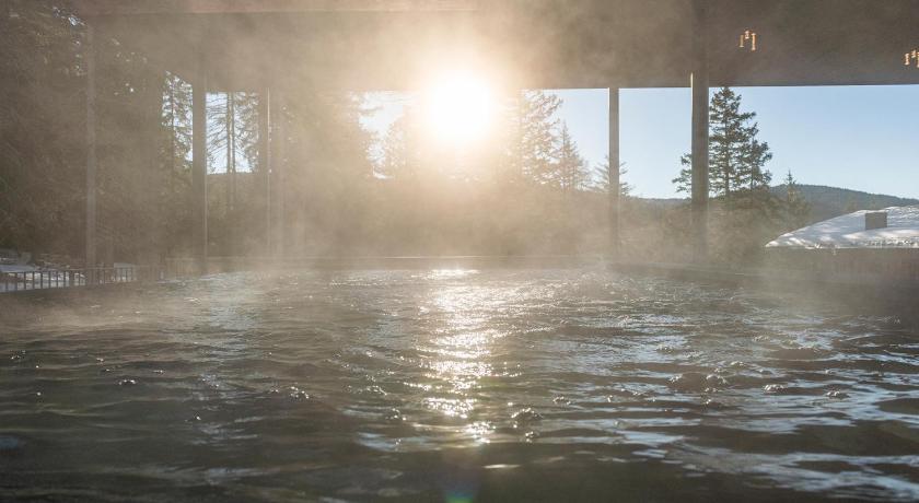 Josef Mountain Resort photo