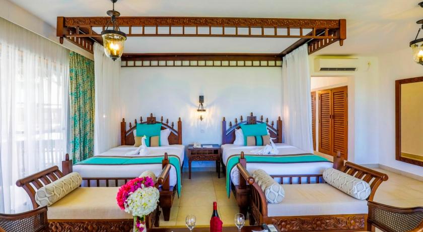 Image of Superior Deluxe Twin Room 4