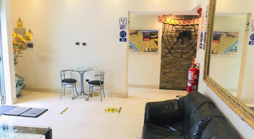 Hostal Carlos Tenaud photo